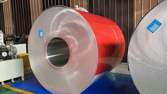 1050 1060 1100 3003 5052 5083 5754 6061 6063 8011 Gedrukt/warm verkocht met kleur gecoat aluminium voor aluminium plafond