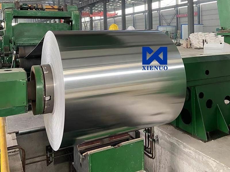 Levering Hoge kwaliteit geborstelde aluminium spoel voorraad met dikte 0,3 mm 0,4 mm 0,5 mm &amp; breedte 1000 mm 1500 mm geborstelde aluminium spoel