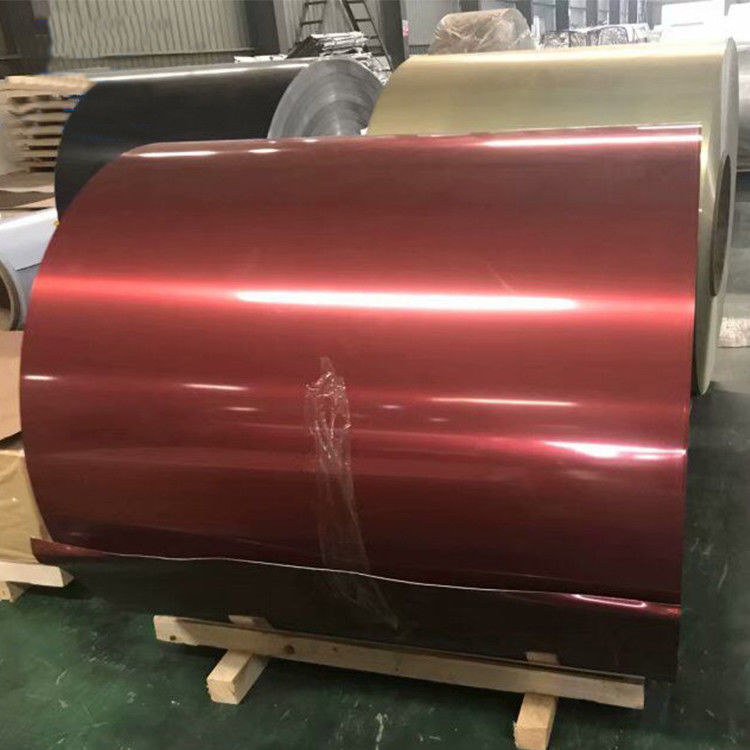 In het groot Kleur Met een laag bedekt pre Geschilderd van de Aluminiumrol Aluminiumbroodje Gekleurd Aluminium