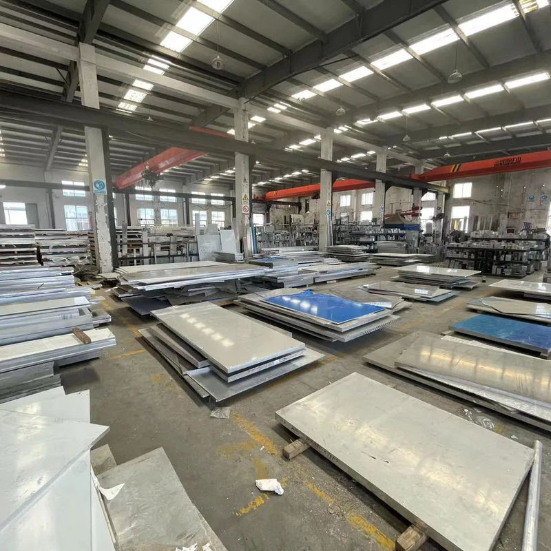 Fabriek Direct Groothandel Fabrikant Op maat Goedkope prijs Geanodiseerd Gedrukt Gekauwde Plaat Kookwaren Decoratie 1050 1060 1100 3003 5083 6061 Aluminium Plaat